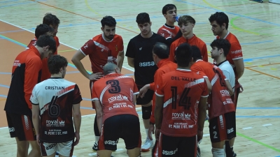El Voleibol Sant Pere i Sant Pau rep un CV Roquetes en ratxa