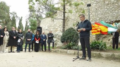 Tarragona recorda Blas Infante amb una ofrena floral al Camp de Mart