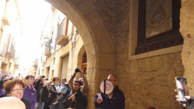 Els vila-secans canten a Sant Antoni a les portes de Festa Major