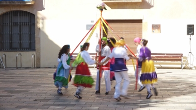 Vila-seca viu un diumenge de danses tradicionals catalanes