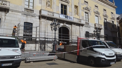 Arrenca la rehabilitació de la façana de l&#039;Ajuntament de Tarragona