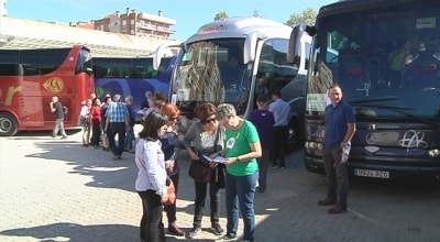 Una vintena d&#039;autobusos surten del territori en defensa de Sánchez i Cuixat