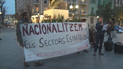 Empaperen una seu d&#039;Endesa a Tarragona en protesta pels elevats preus de l&#039;energia