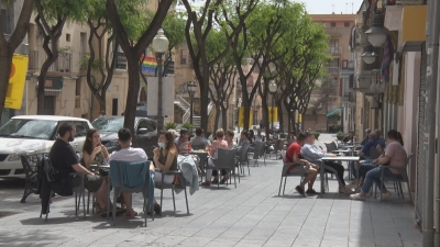 Constantí estudia habilitar més carrers per a vianants després de la prova al carrer Major
