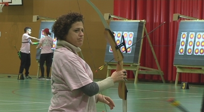 Constantí incorpora tallers de tir amb arc per a la rehabilitació de dones operades del pit