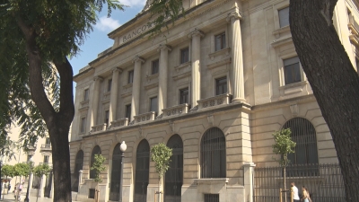 El PSC carrega contra la decisió de no executar ara el projecte del Banc d&#039;Espanya