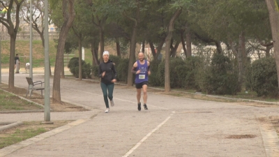 Dani Jiménez corre una marató al Parc Francolí contra l&#039;epilèpsia