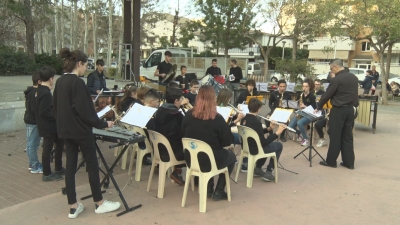 L&#039;Escola Municipal de Salou celebra 30 anys portant la seva música als carrers