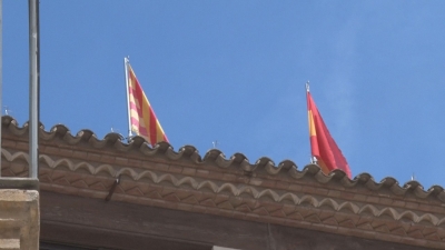 Montblanc haurà de reubicar la bandera espanyola