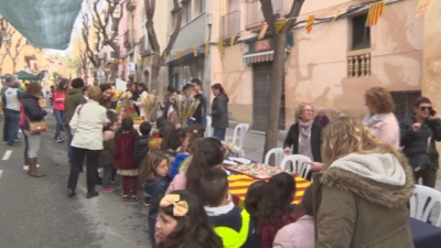 Constantí demana engalanar balcons i finestres per celebrar Sant Jordi