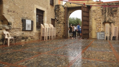 La pluja obliga a cancel·lar la passejada del rei Jaume I a Salou