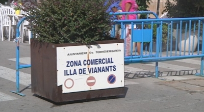 Torredembarra instal·la tanques protectores al centre del municipi