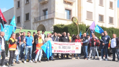 Els treballadors d&#039;Ambulàncies Egara pressionen a Salut per millorar les condicions laborals
