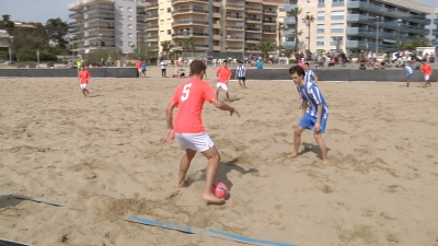 Torredembarra estrena la Llorenç Beach Soccer Cup