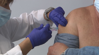 La pandèmia obliga a externacionalitzar la vacunació per la grip