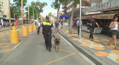 La Policia Local de Salou afronta el segon estiu amb la unitat canina